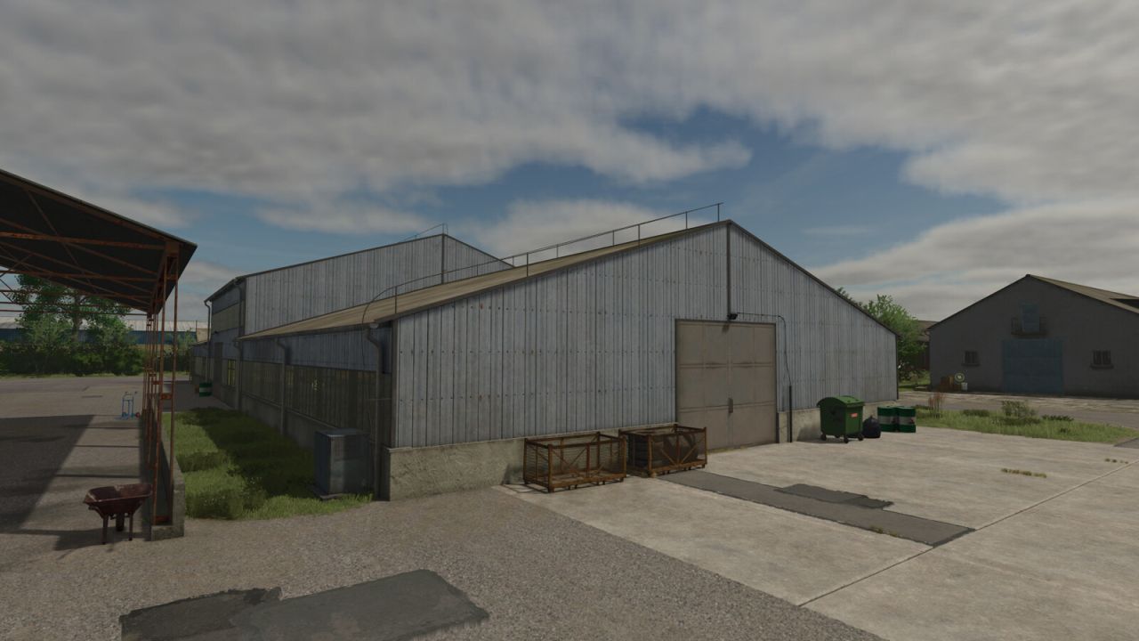Garage With Workshop And Shelving System v1.0